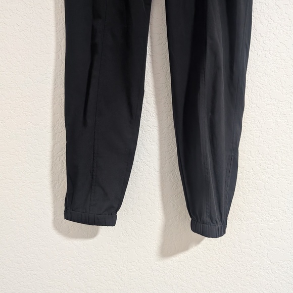 Old Navy Active Stretchtech Jogger Pants / M - Picture 3 of 9